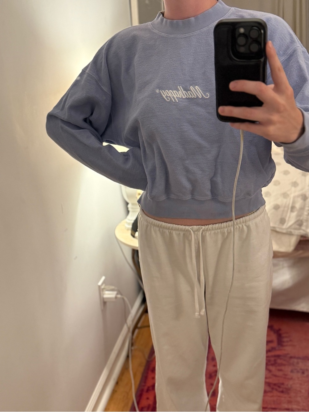 Madhappy Crewneck - Picture 2 of 3